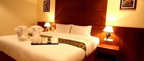 Deluxe Room | In-room safe, blackout curtains, rollaway beds, free WiFi