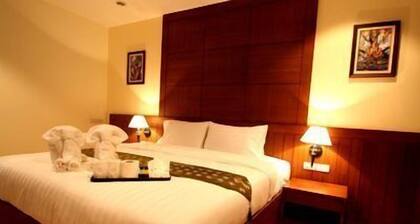 The Icon Place at Nurn Plub Wan