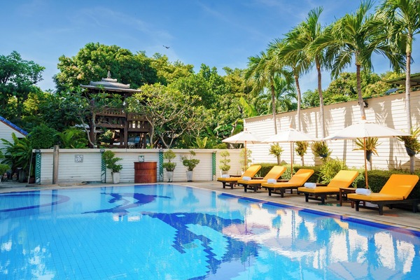 Outdoor pool