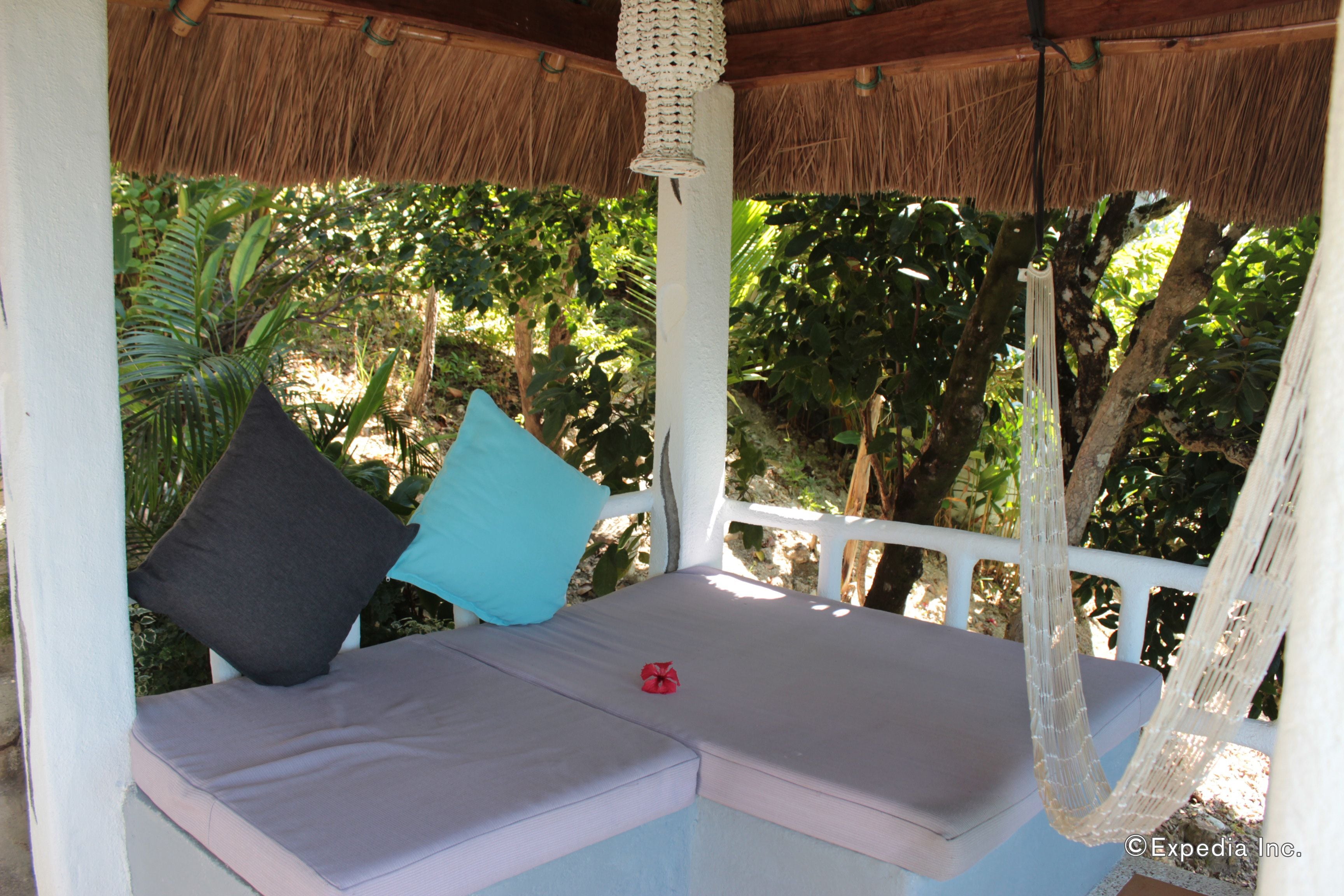 ocean panorama room | room amenity