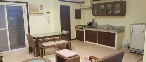 Private kitchenette