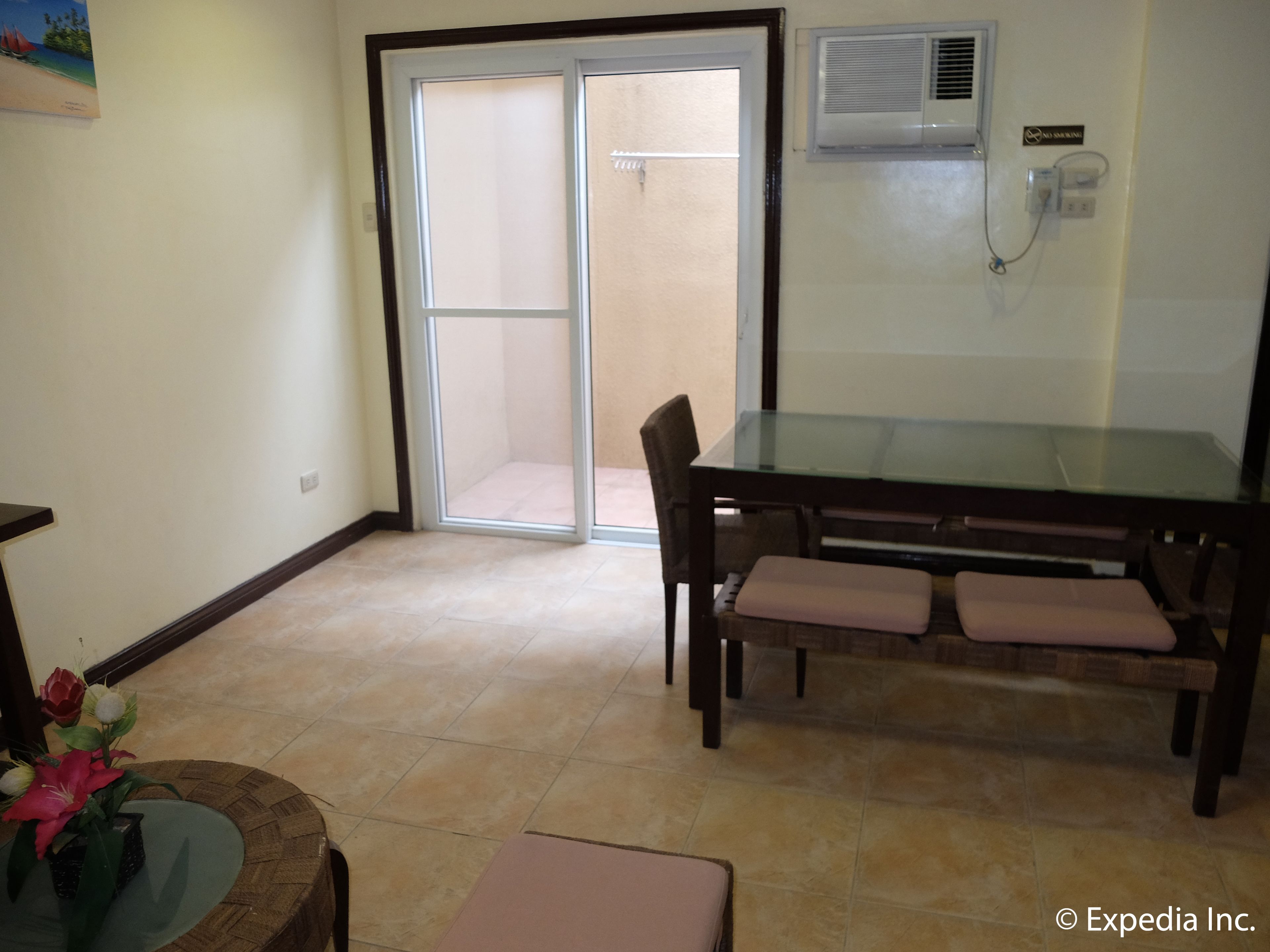 villa (2 storey) | living room | lcd tv