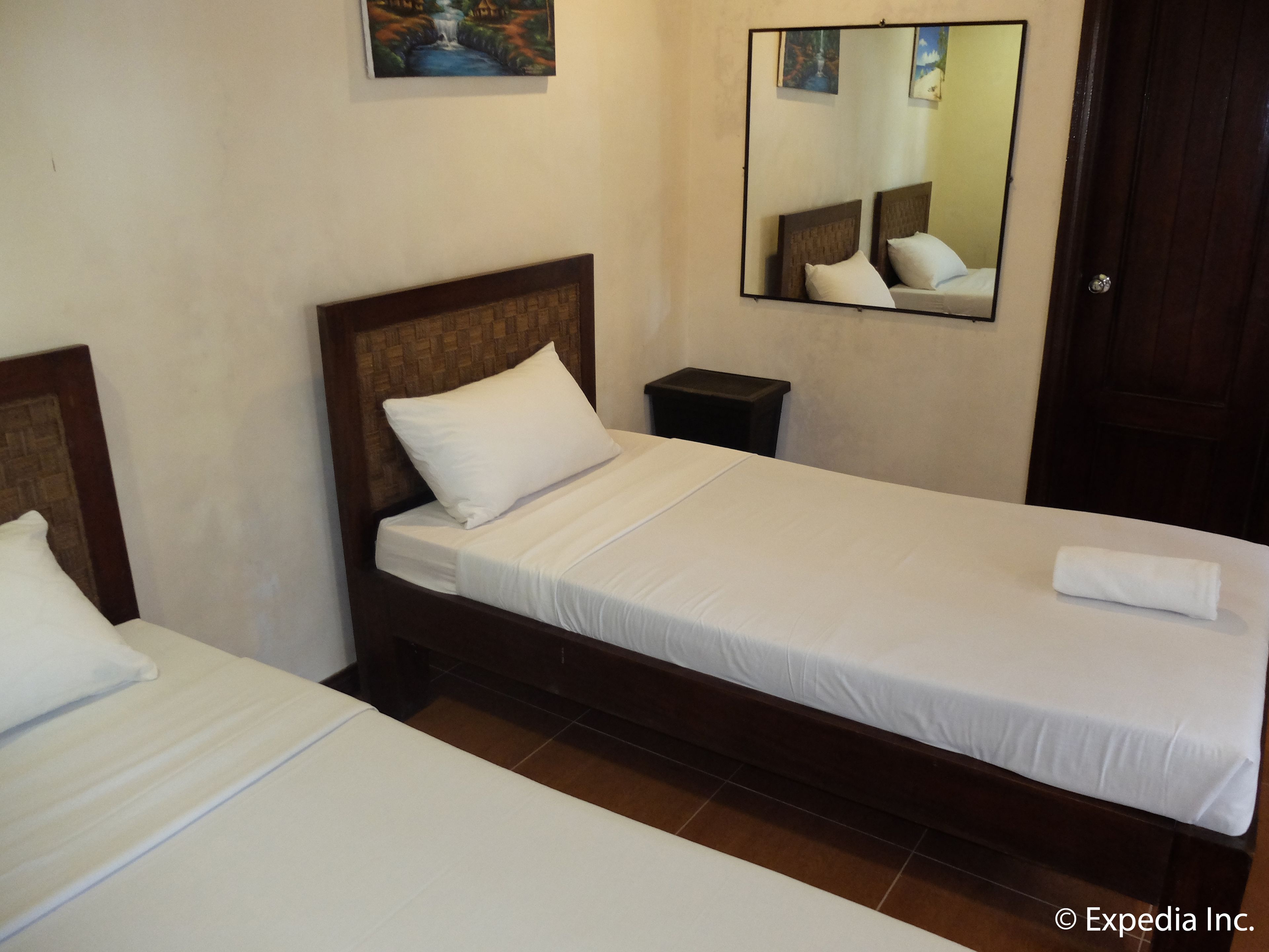 double or twin room | premium bedding, desk, wifi