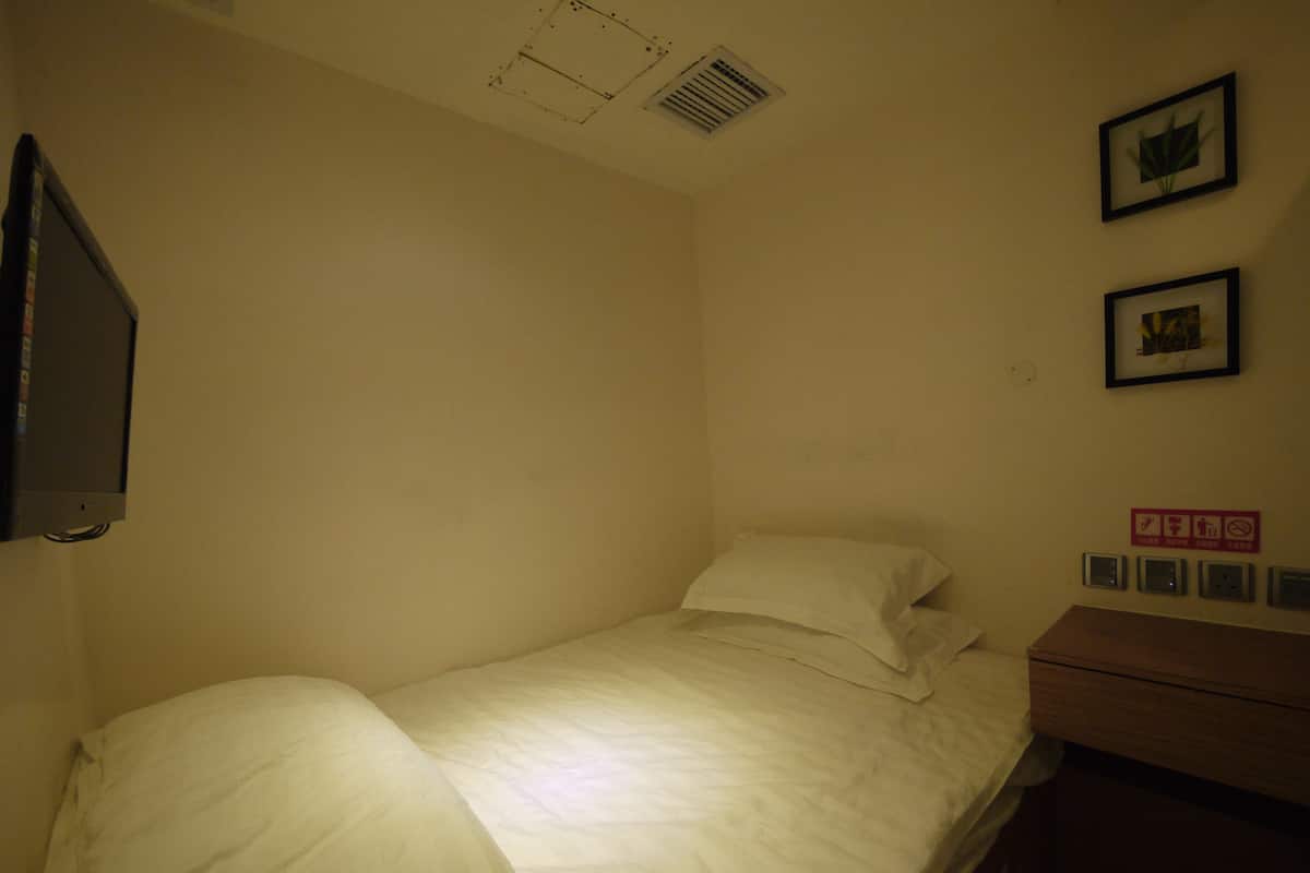 經濟客房 | 摺床/加床 (收費)、免費 Wi-Fi
