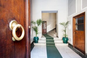 Entrée de l’hébergement