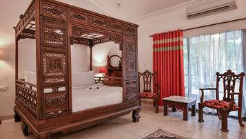 Egyptian cotton sheets, premium bedding, down duvets, pillow-top beds