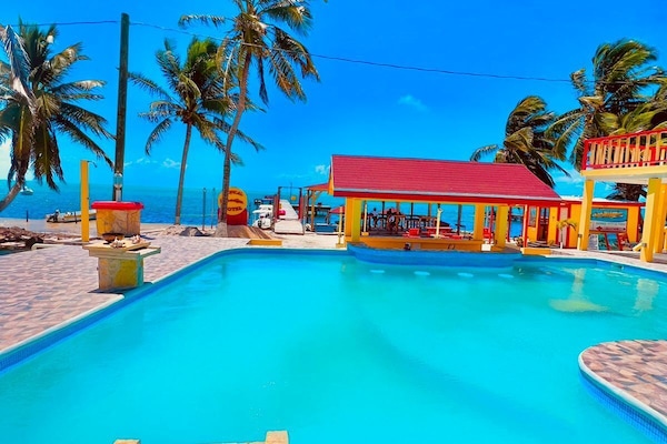 Façana frontal de l'allotjament