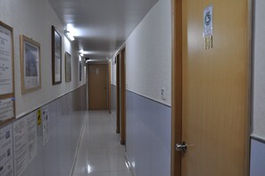 Lobby - Dragon Hostel (Kowloon)