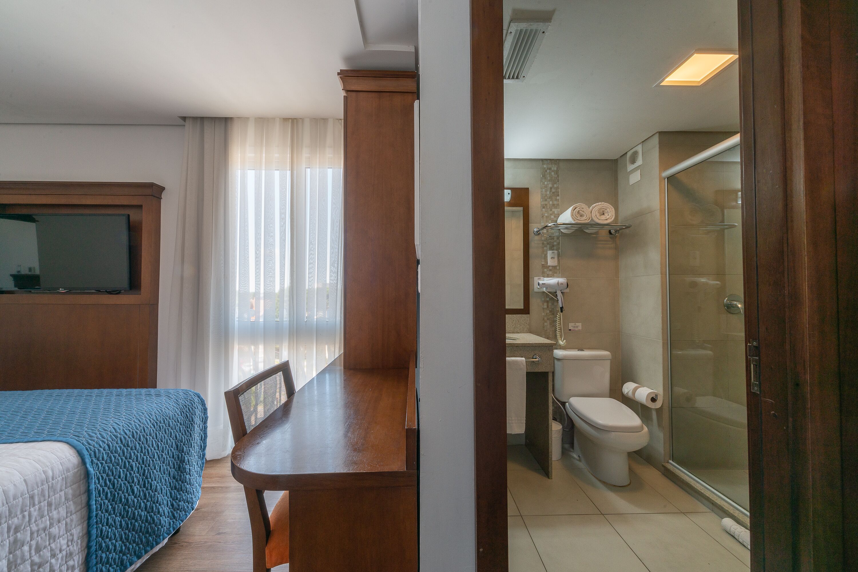 standard double or twin room, 1 queen bed | bathroom | free toiletries, hair dryer, bidet, towels