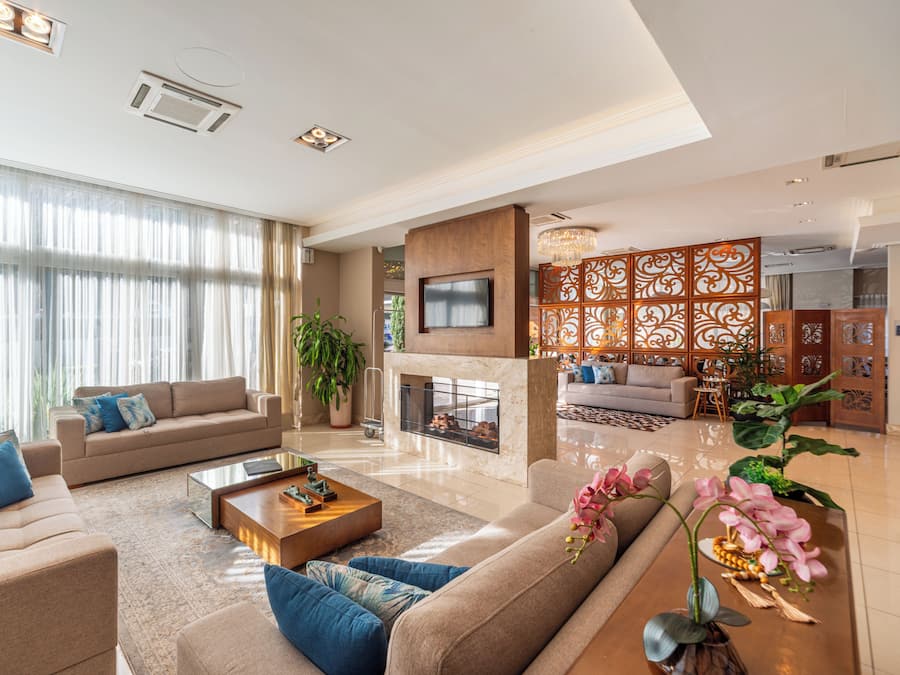 Siddeområde i lobbyen