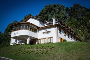 Fachada da propriedade