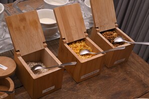 Mittagessen und Abendessen, internationale Küche