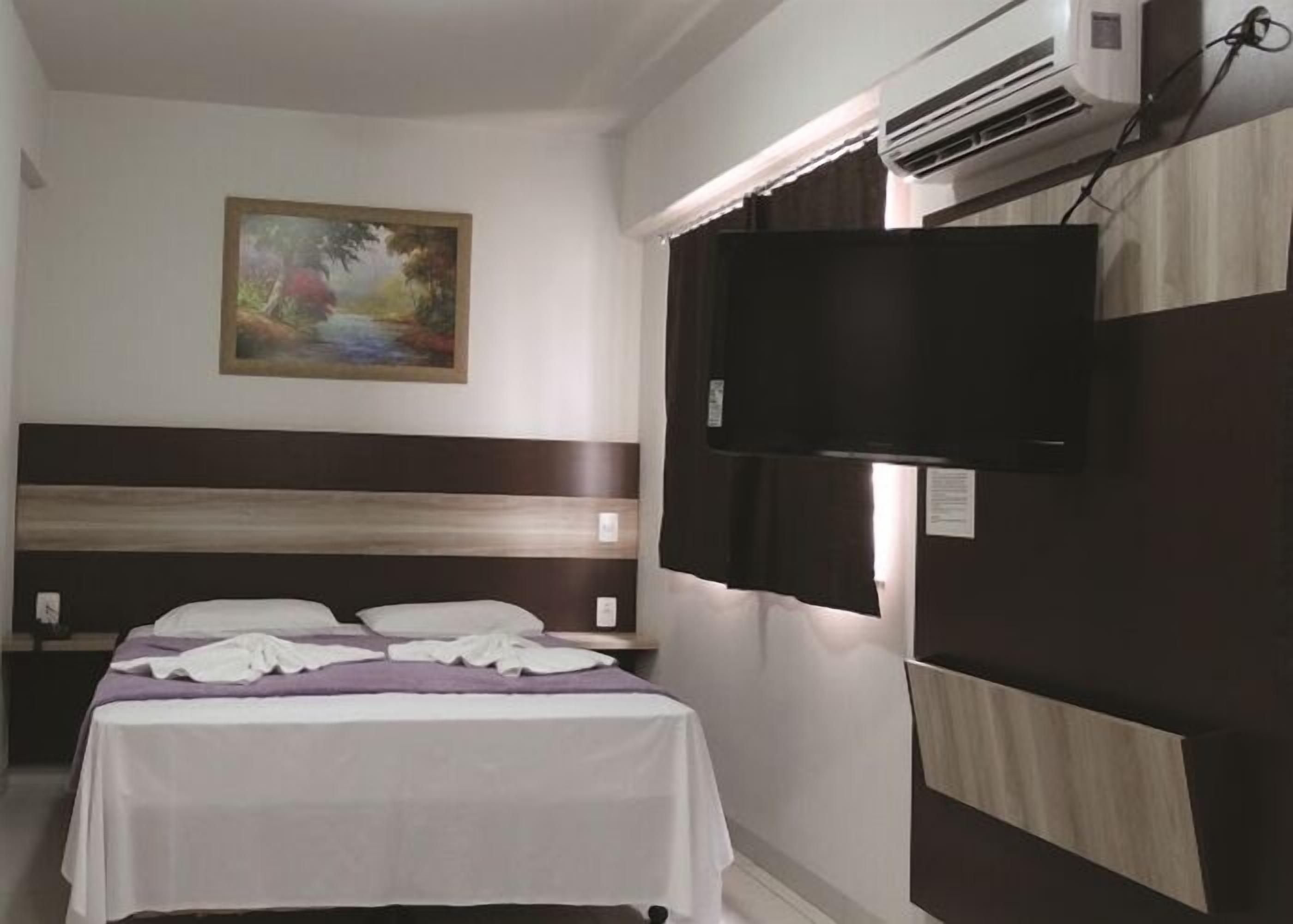 Minibar, két bảo mật tại phòng, bàn, màn/rèm cản sáng 