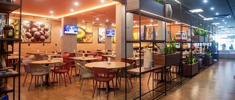 Dagelijks uitgebreid ontbijt (BRL 58 per persoon)