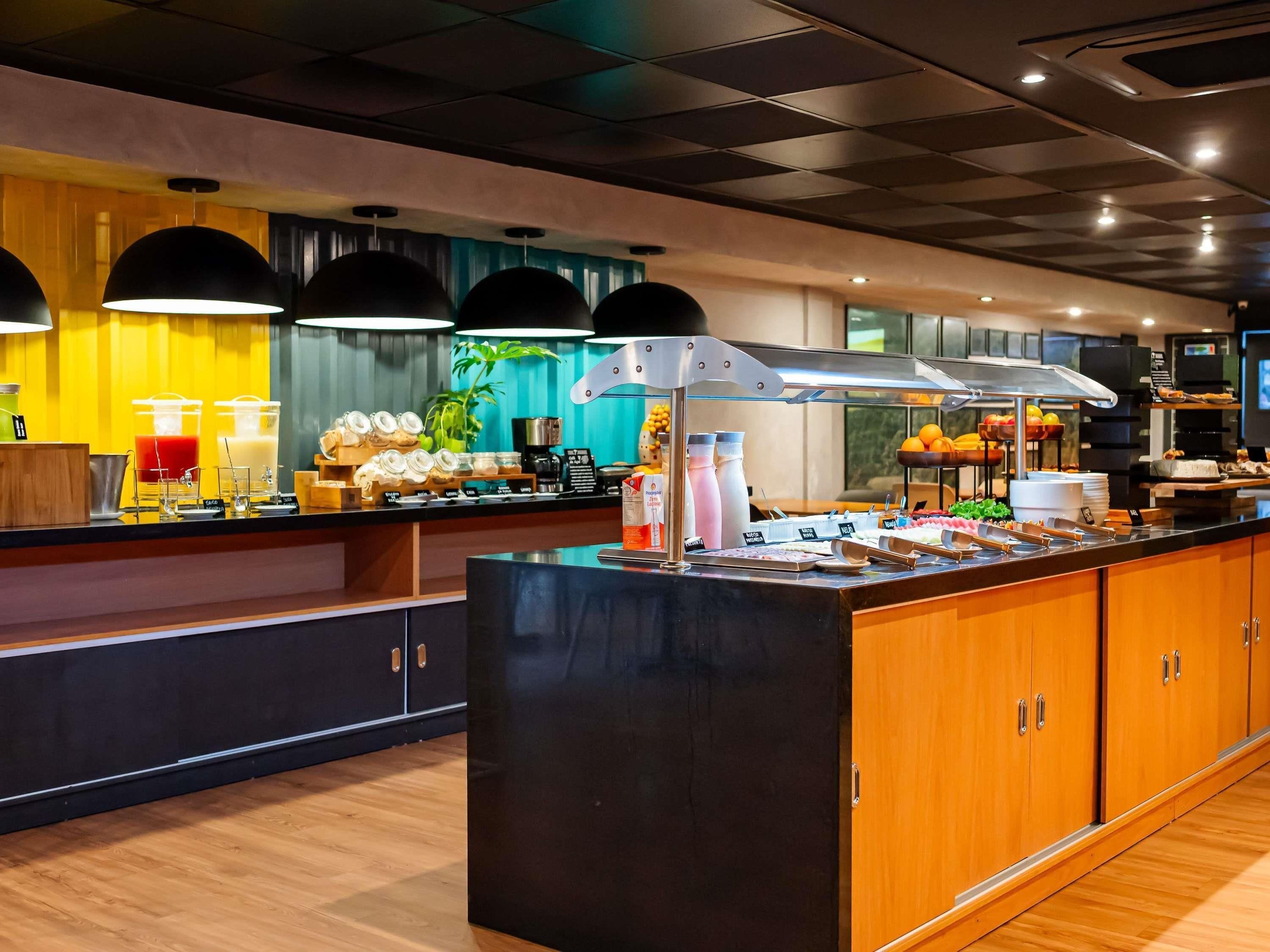 daily full breakfast (brl 53.00 per person)