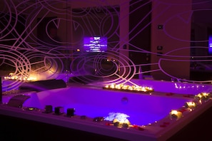Room - Kleopatra Design Hotel (Naples)