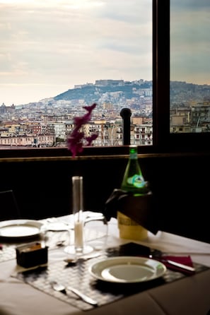 Aerial view - Kleopatra Design Hotel (Naples)