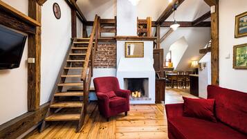 Deluxe Loft with Air Conditioning - 55 m2 | Ylelliset vuodevaatteet, yksilöllisesti sisustettu