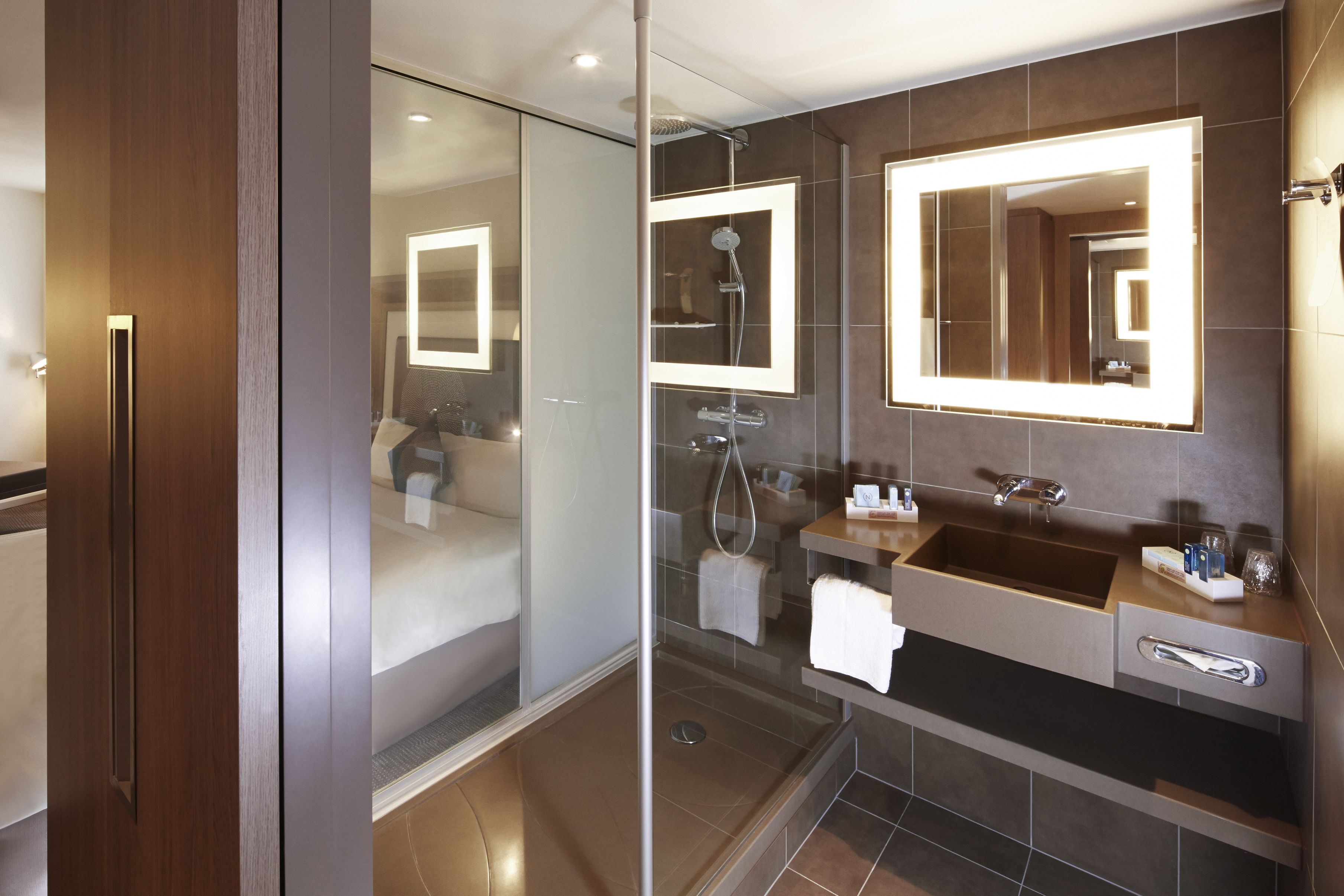 eco-friendly toiletries, hair dryer, towels