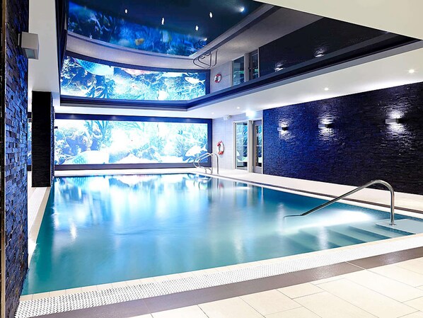 Exterior - Novotel London Brentford (Brentford)