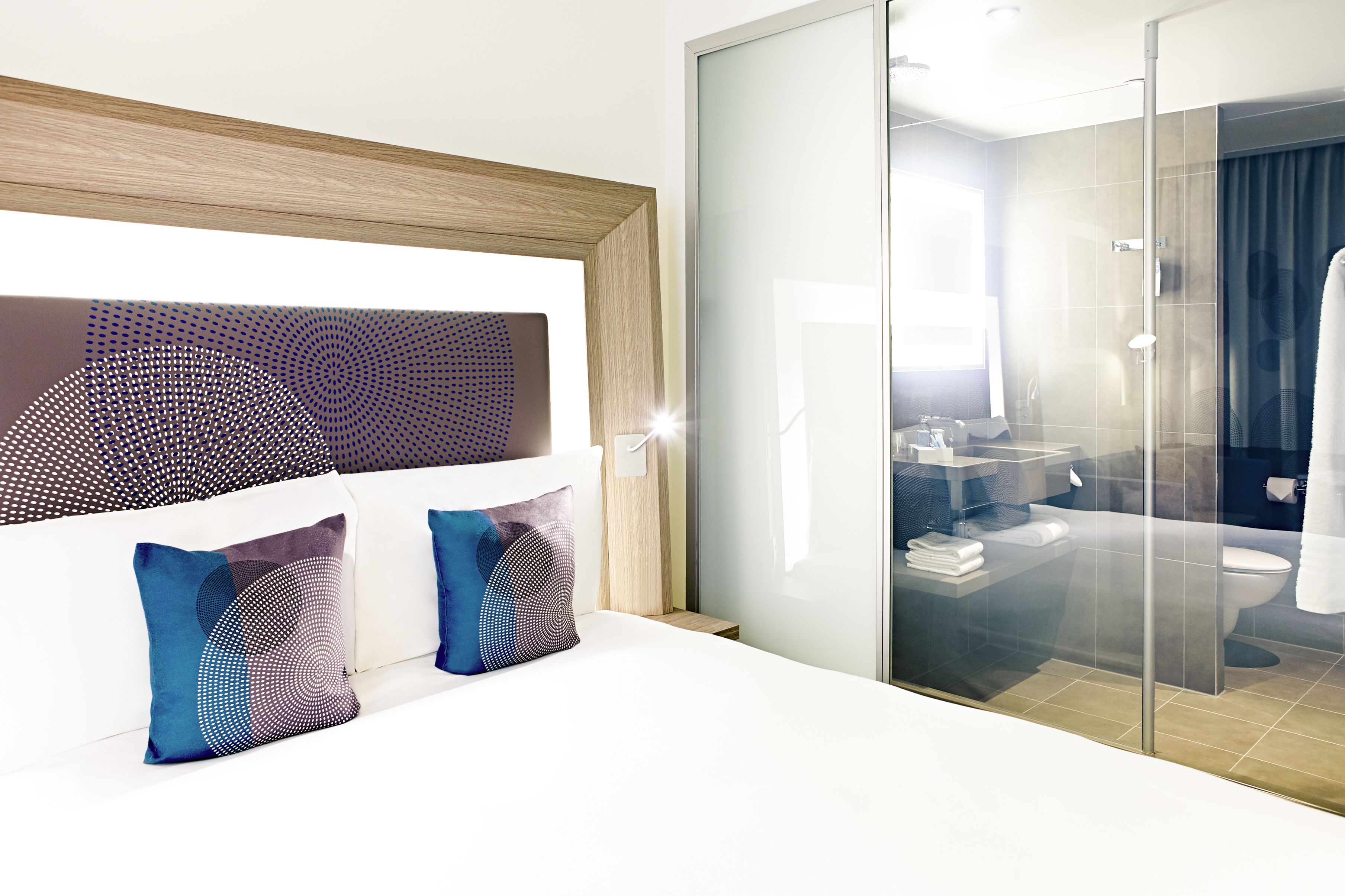 minibar, in-room safe, desk, soundproofing