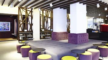 Bar (in der Unterkunft)