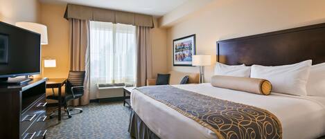 Premium bedding, in-room safe, desk, laptop workspace