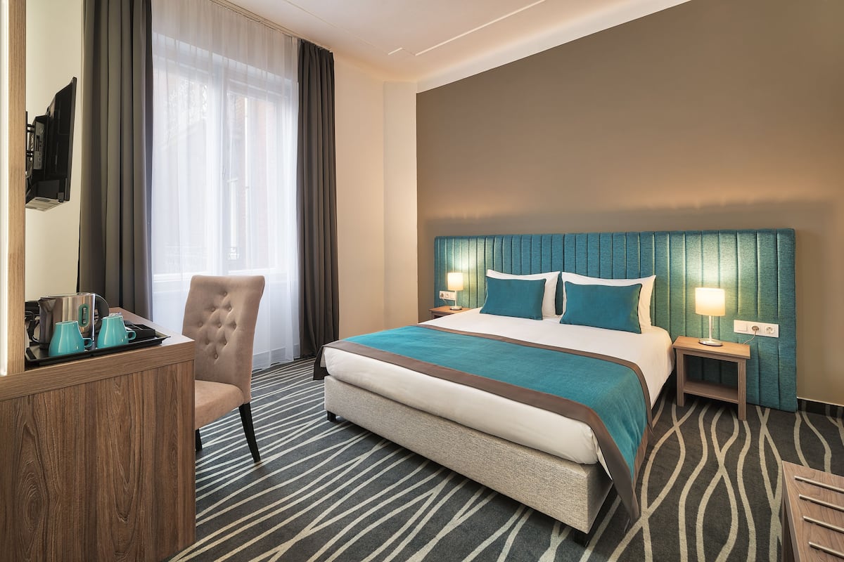 Minibar, coffres-forts dans les chambres, chambres insonorisées