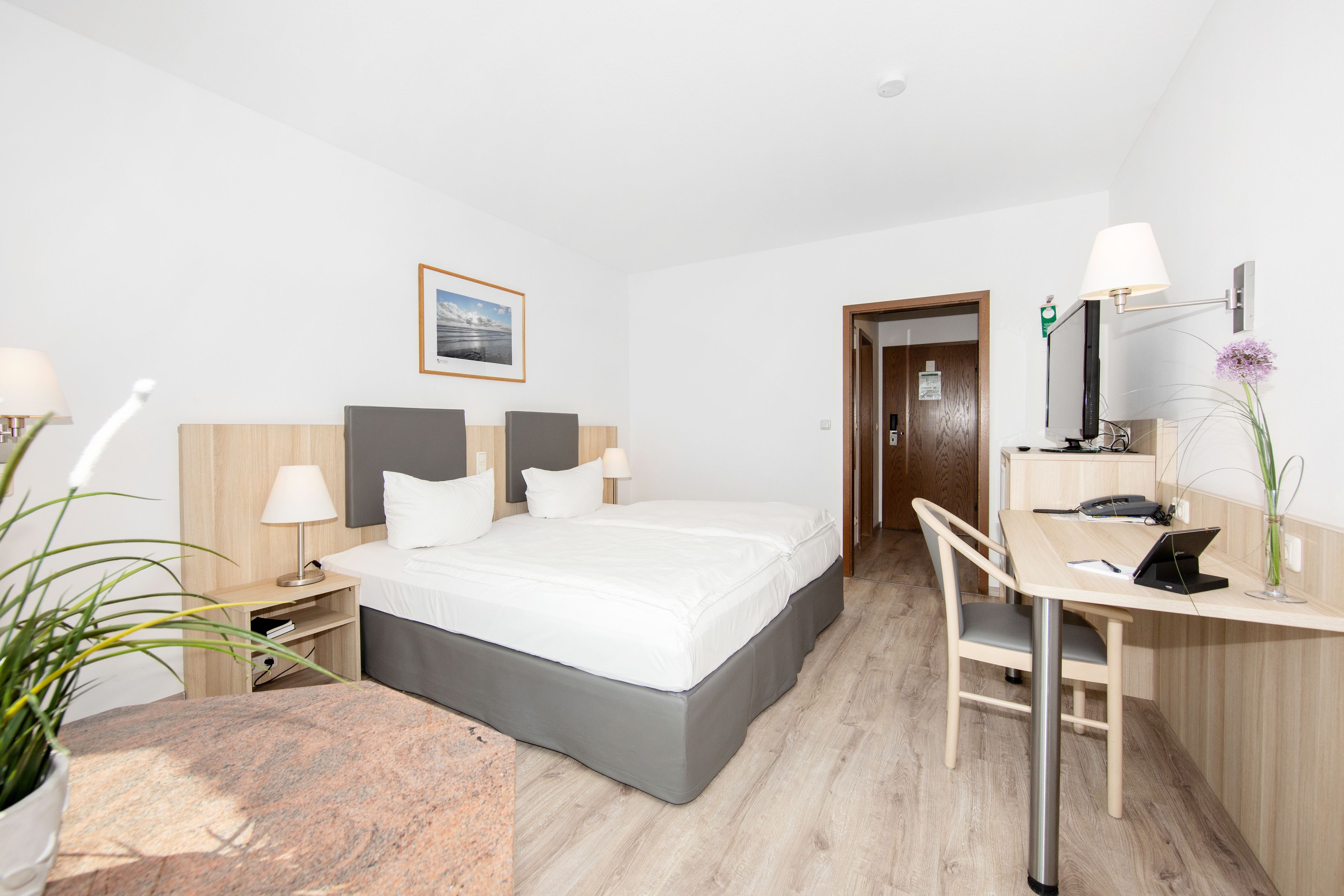 superior room | hypo-allergenic bedding, in-room safe, desk, blackout curtains