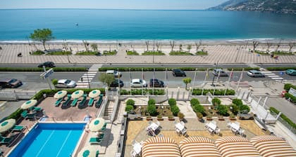 Pietra di Luna Hotel