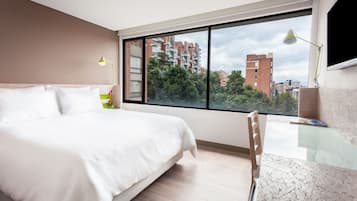 Habitación superior, 1 cama de matrimonio | Vistas desde la habitación