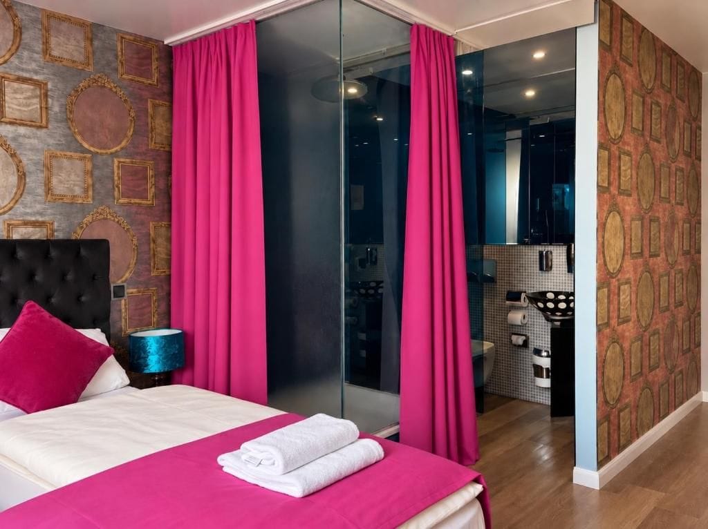 Photo - Hotel Village