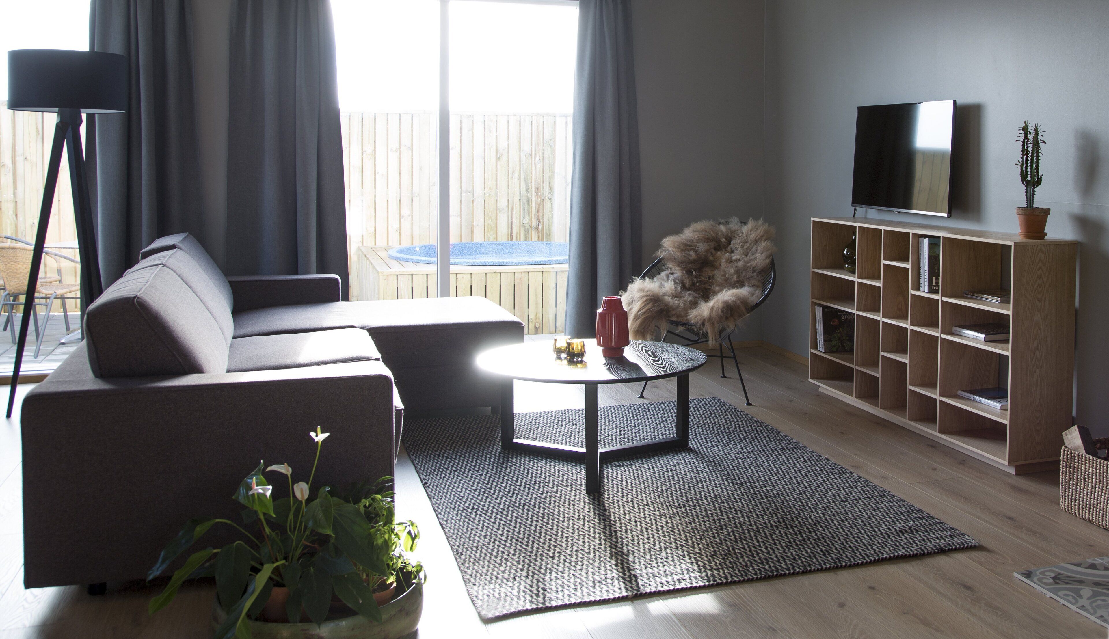 suite with private hot tub | living room