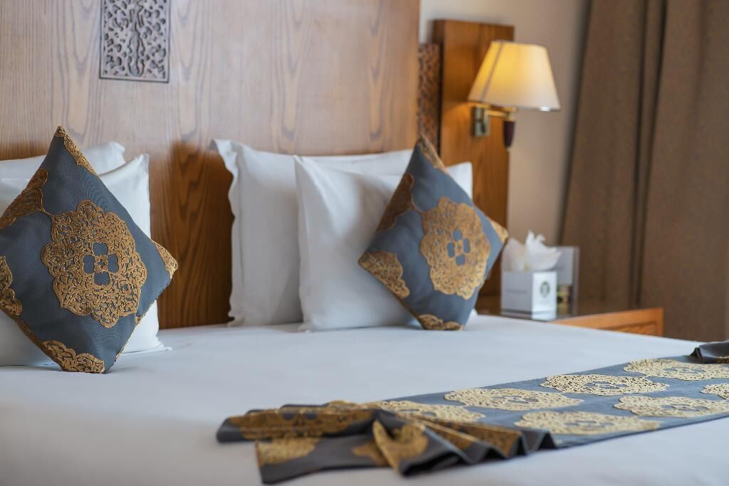 Premium bedding, minibar, in-room safe, desk