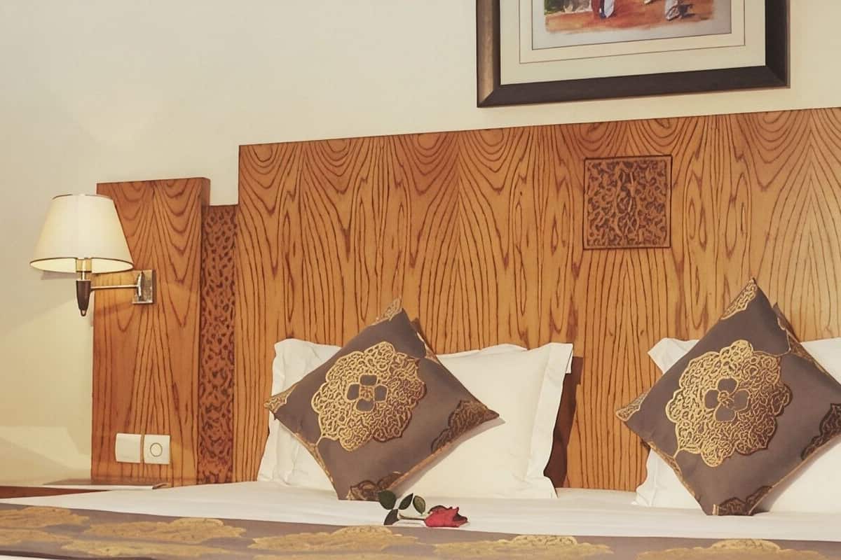 Ropa de cama de alta calidad y minibar