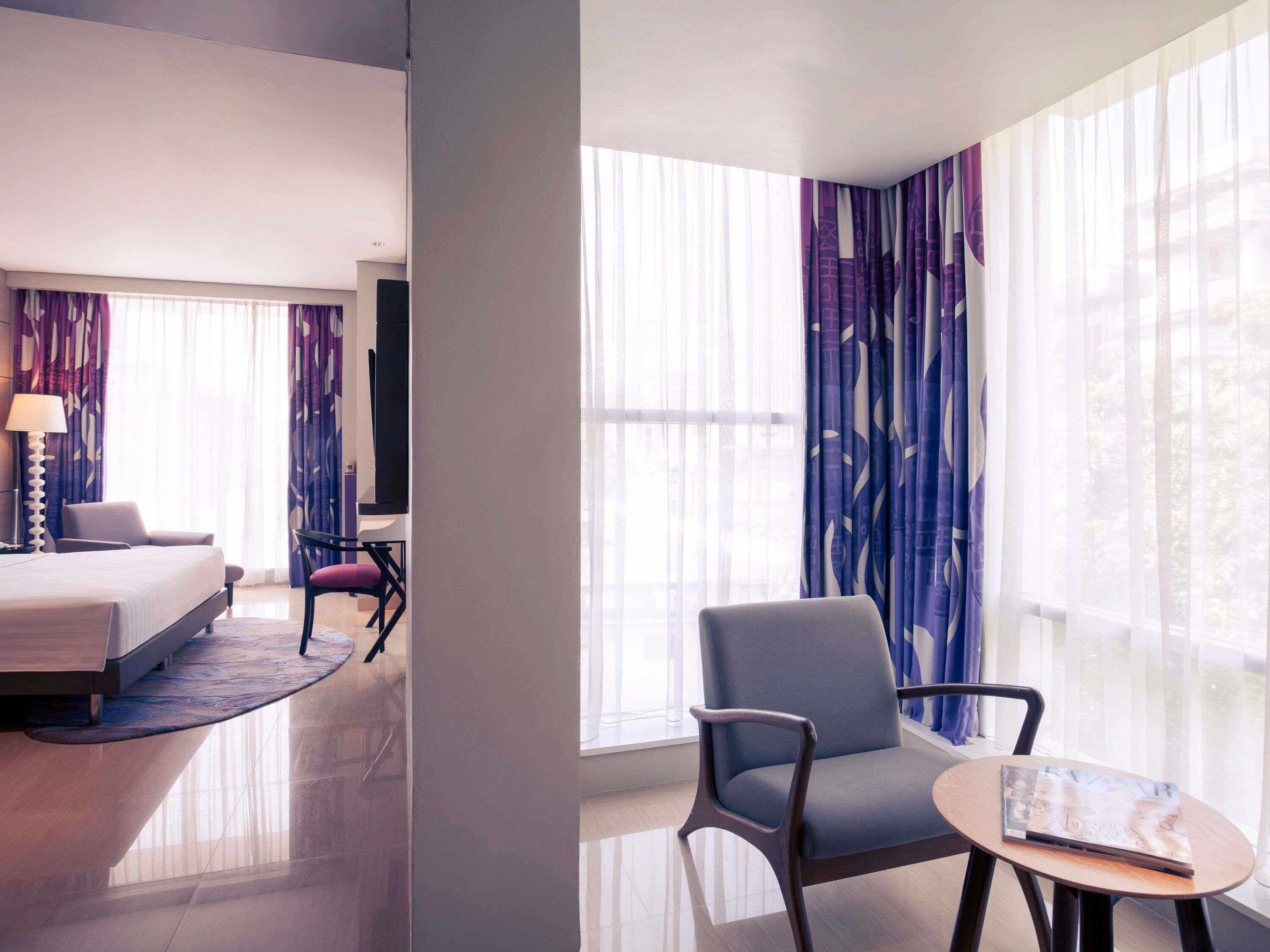 Privilege, Double Room, 1 Double Bed | In-room safe, desk, iron/ironing board, free cribs/infant beds
