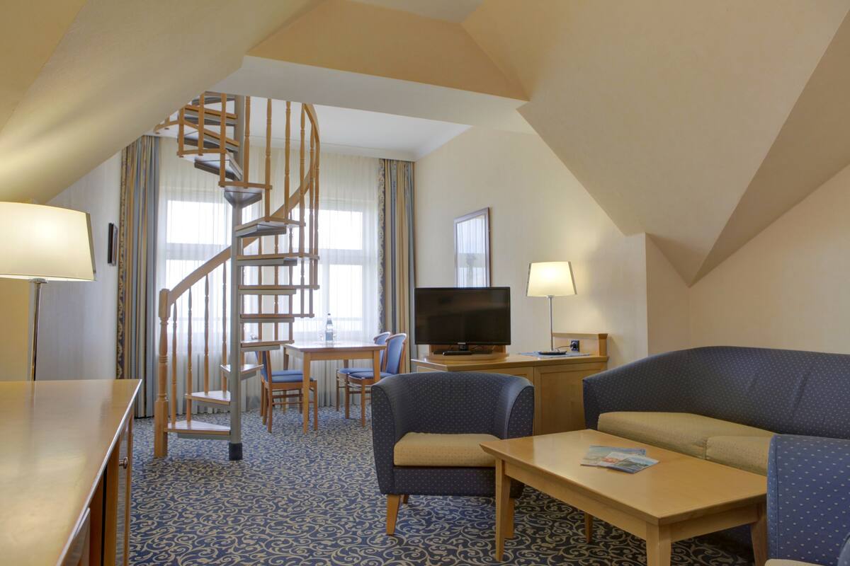 Tower | Living area
