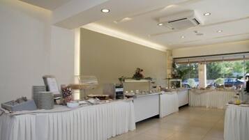 Bữa sáng buffet