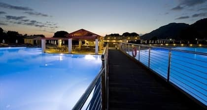 Island Blue Hotel