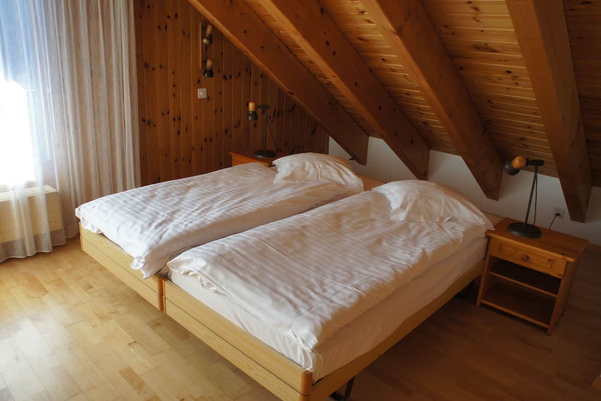 apartment | in-room safe, free wifi, bed sheets