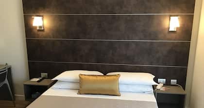 Hotel La Nuova Rotaia