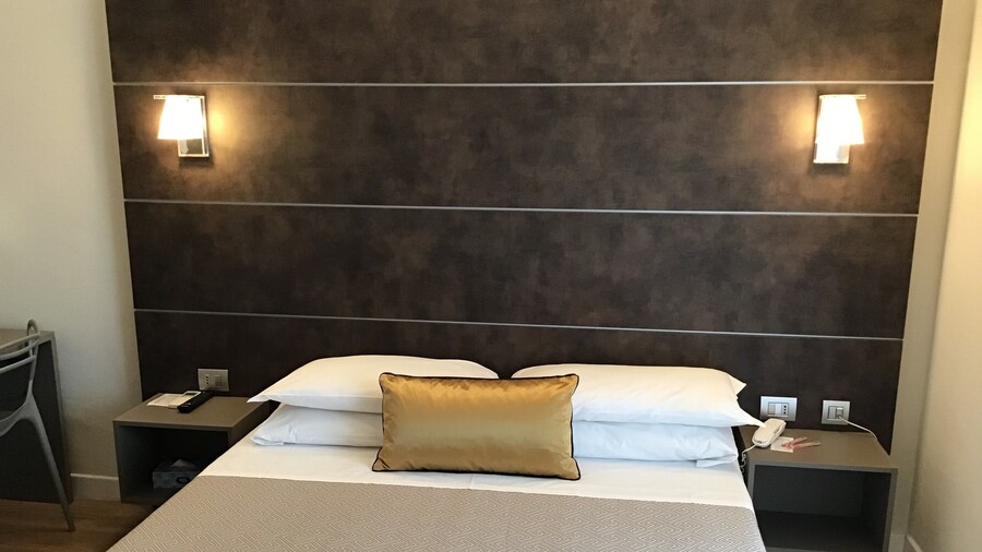 Hotel La Nuova Rotaia