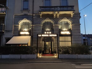 Front of property - Hotel La Nuova Rotaia (Gallarate)