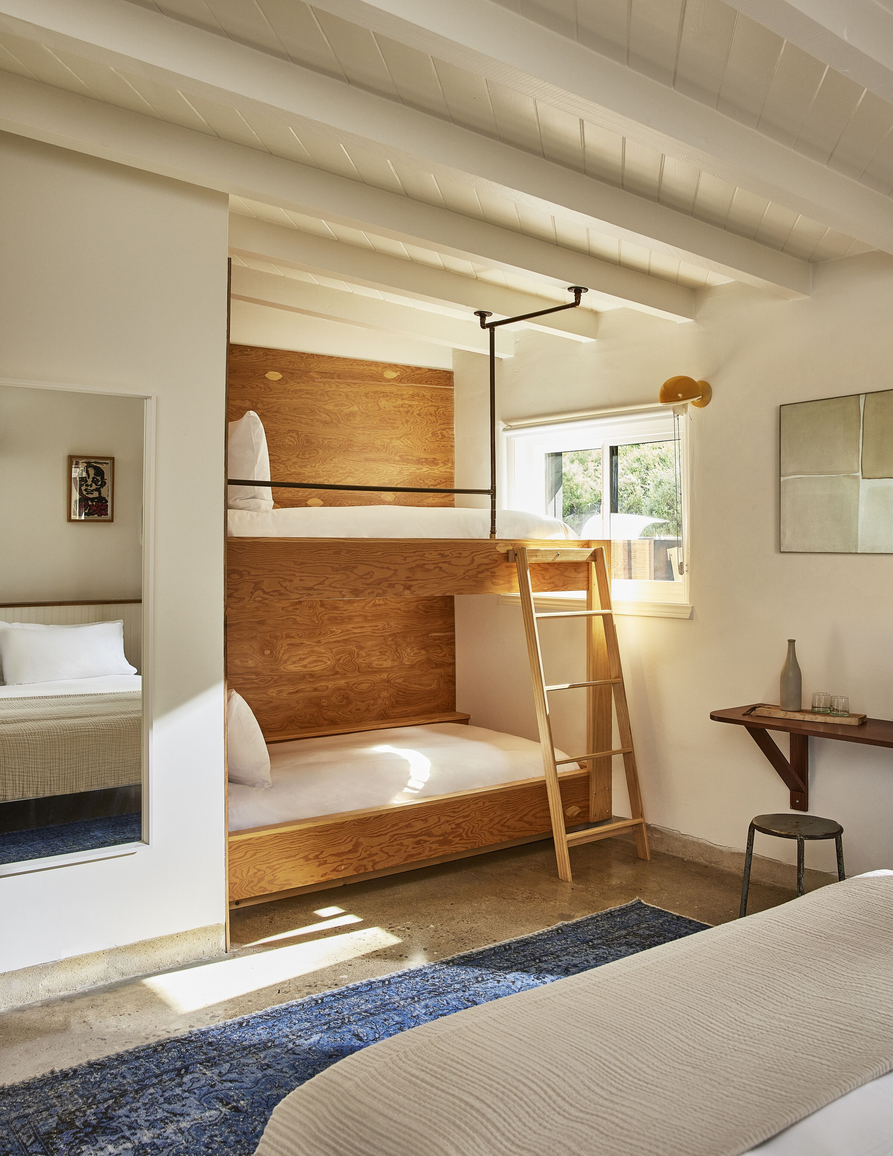 Bungalow, varias camas | Ropa de cama de alta calidad, edredón y minibar 