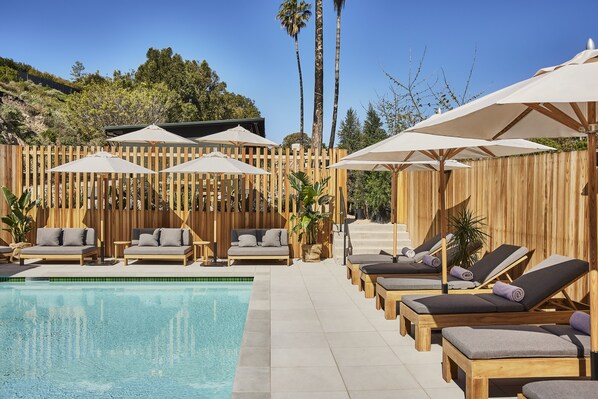 Piscina a l'aire lliure