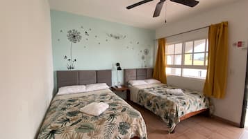 Coffres-forts dans les chambres, bureau, Wi-Fi gratuit, draps fournis