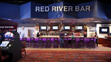 2 من البارات/الاستراحات