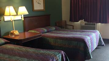 Standard Double Room | Desk, free WiFi, bed sheets