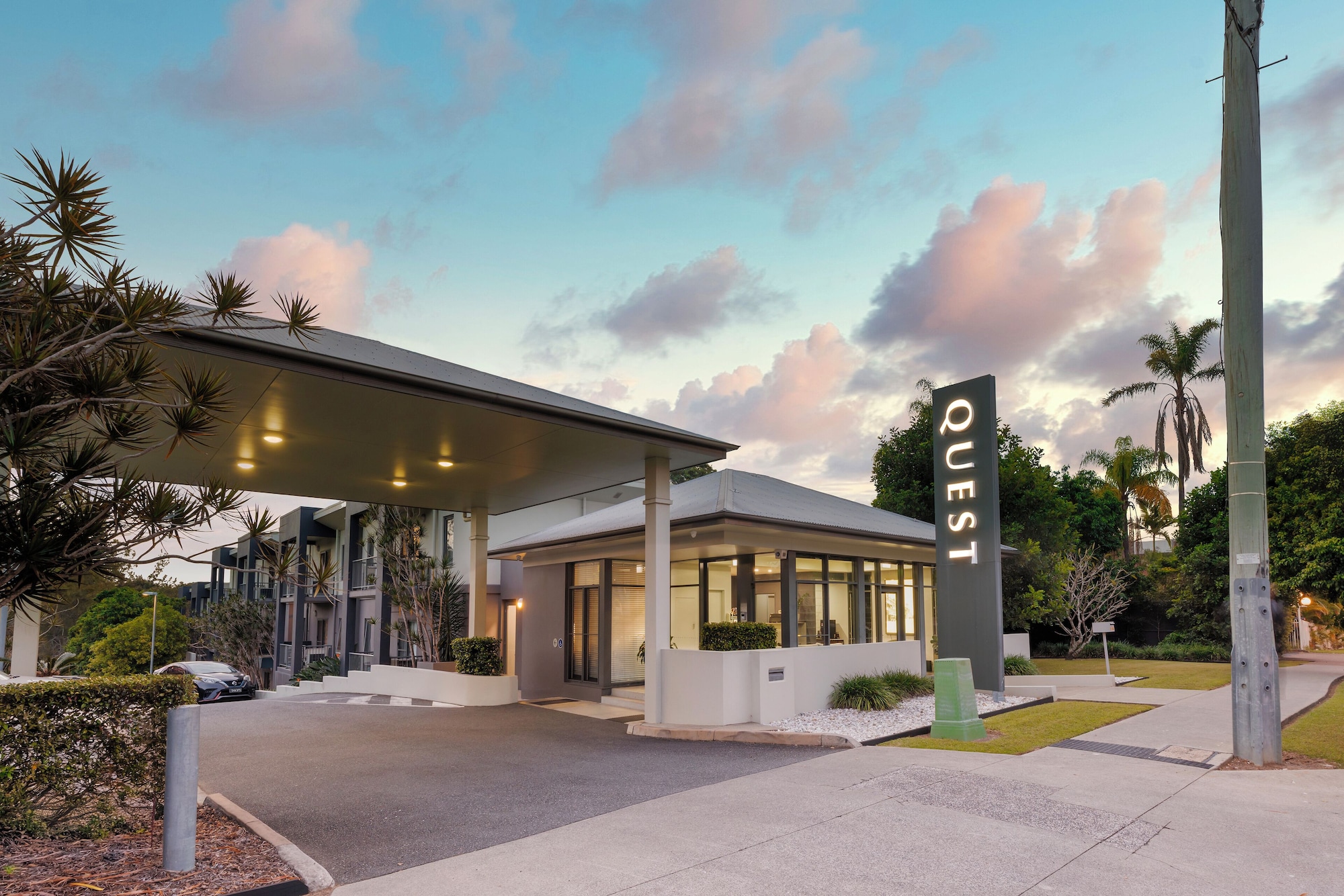 4 Star Hotels