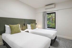 In-room safe, desk, iron/ironing board, free WiFi